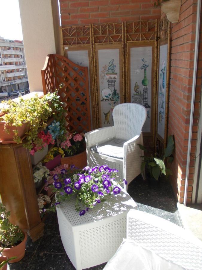 Domus Aurea Bed & Breakfast โอริสตาโน ภายนอก รูปภาพ
